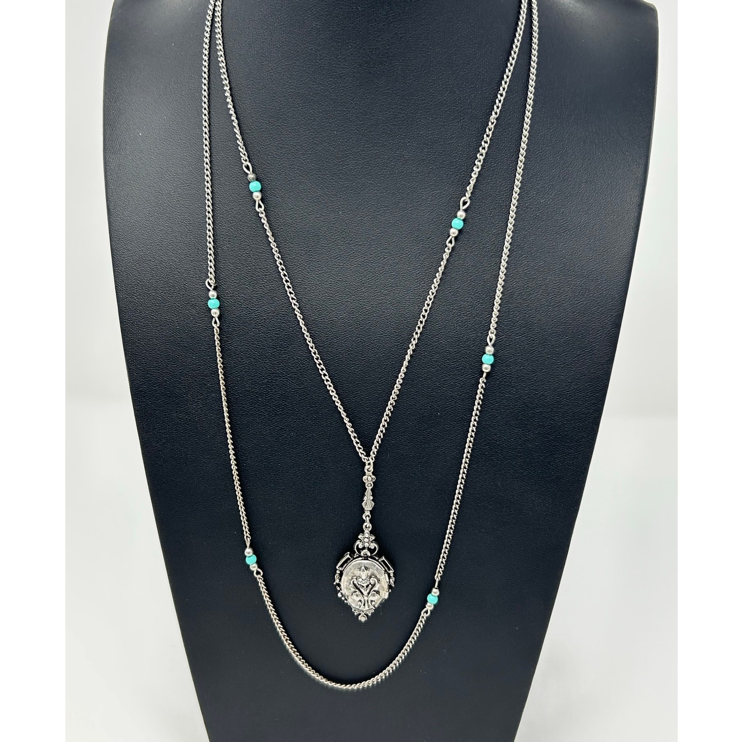 Vintage Art Double Strand Necklace With Locket Pendant 39$